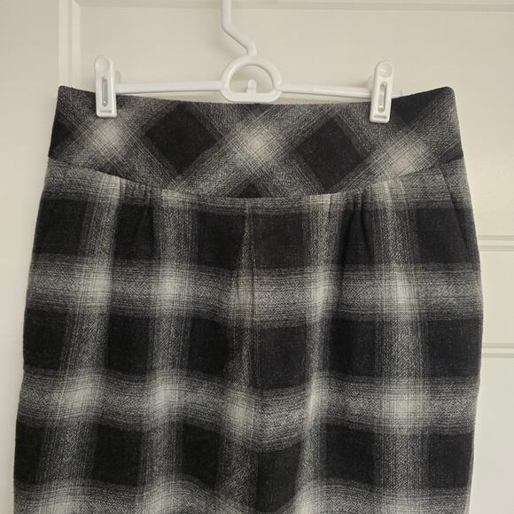 NEW NWT Women's LOFT Black Plaid Wool Blend Pencil Skirt | Size 8 - Picture 3 of 10